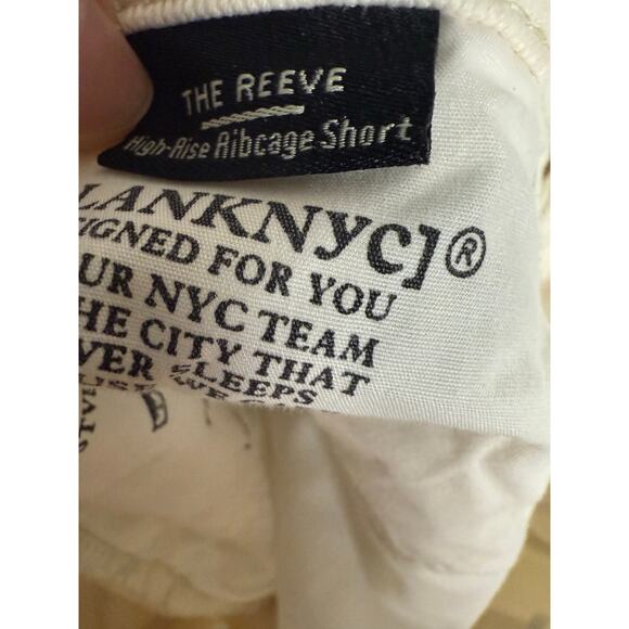 Blank NYC The Reeve Sunflower Floral Embroidered White Denim Shorts 27 - Picture 13 of 13